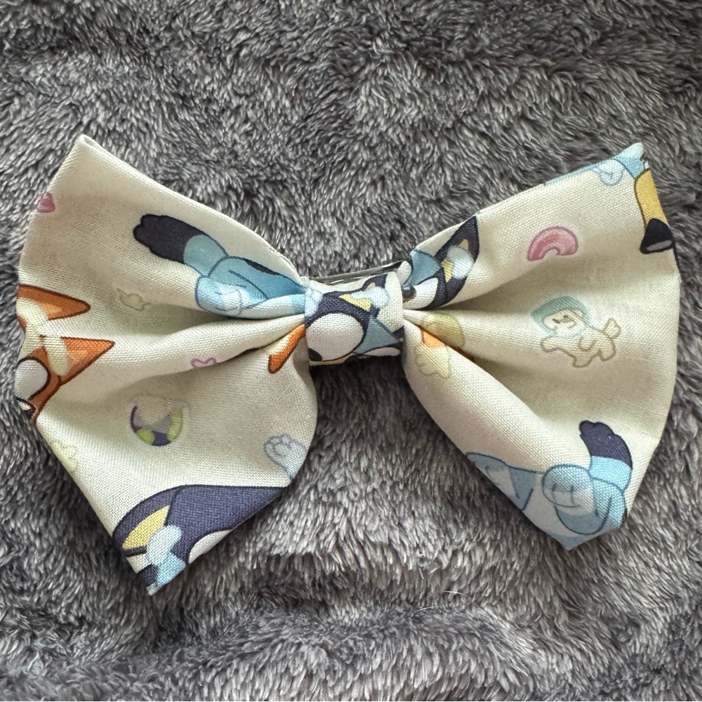 Bluey Hair Bow
